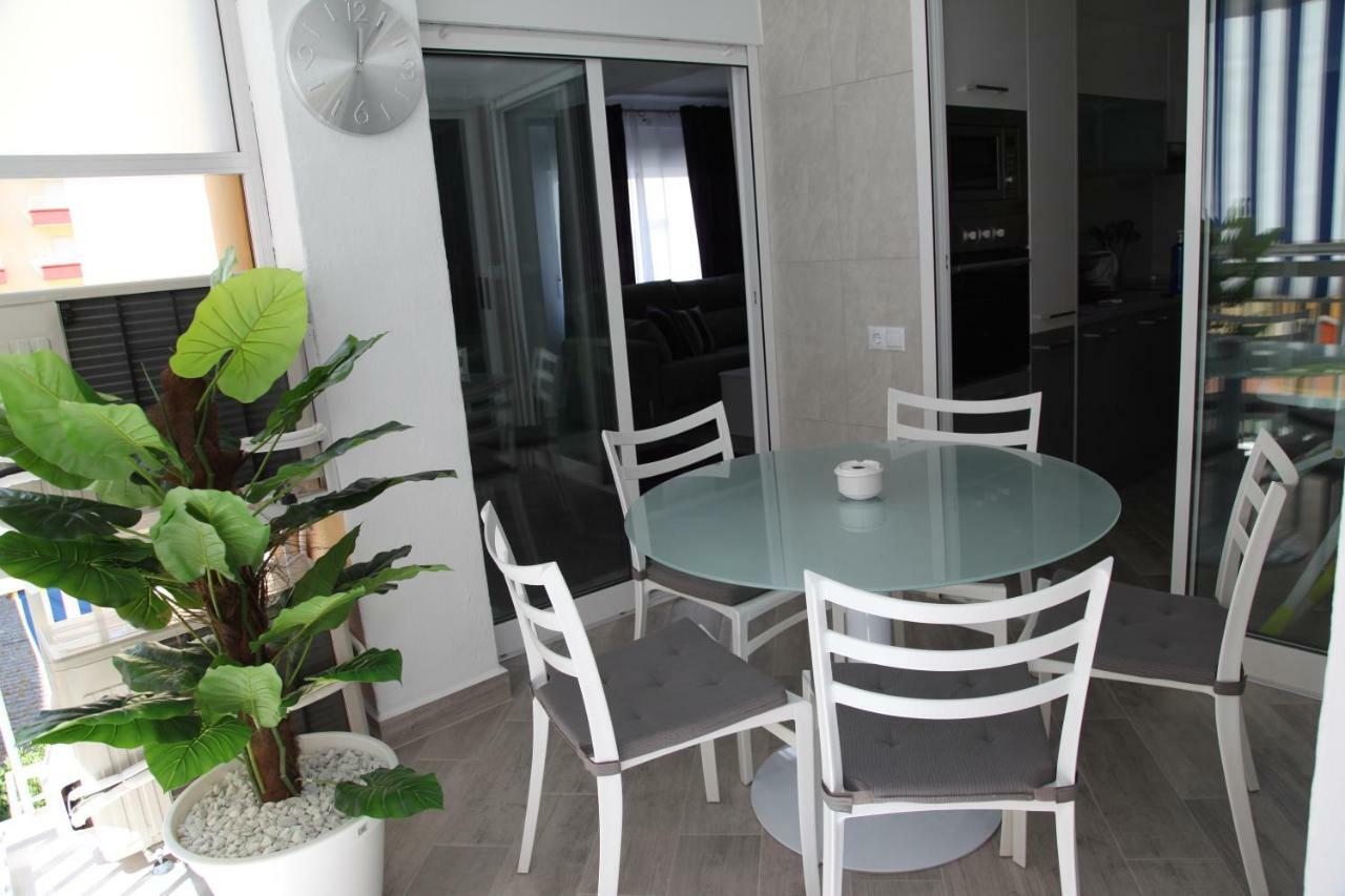 Apartamento Solmar Playa De Gandia Exteriér fotografie