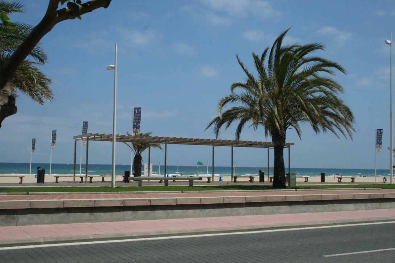 Apartamento Solmar Playa De Gandia Exteriér fotografie